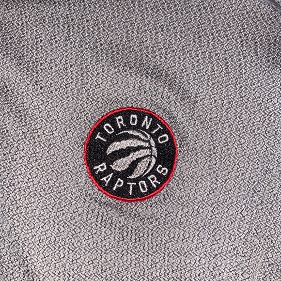 🏀Toronto Raptors🏀 Levelware Premium Woman’s Size Medium Sports Sweater - Picture 3 of 6